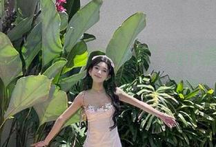 这款“17c吃瓜”app提醒你：脑洞大开的事情是多么美妙！