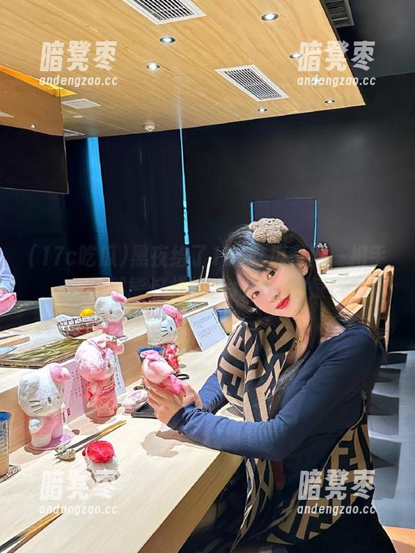17c吃瓜 黑夜给了17c吃瓜官网一把手,居然能这样爆出大料,震惊!