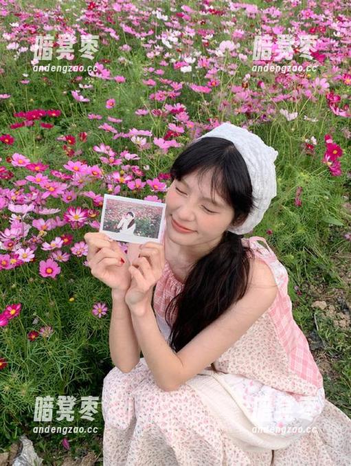 51吃瓜 www.51吃瓜app里的评论植被长得也太茂盛了,读完有点失重...