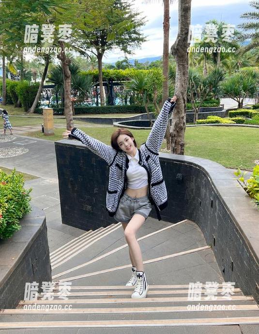 吃瓜归吃瓜，718.sx助你永不迷路，走上八卦大道！