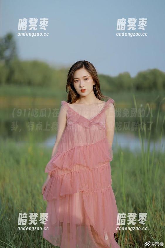 91i吃瓜 在“91i吃瓜”上找免费的八卦,有点上瘾,真怕变成专业吃瓜群众了。