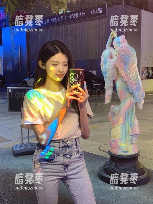 qq吃瓜群 翻阅qq吃瓜群里的链接,仿佛时间都静止了,迷得不可自拔!