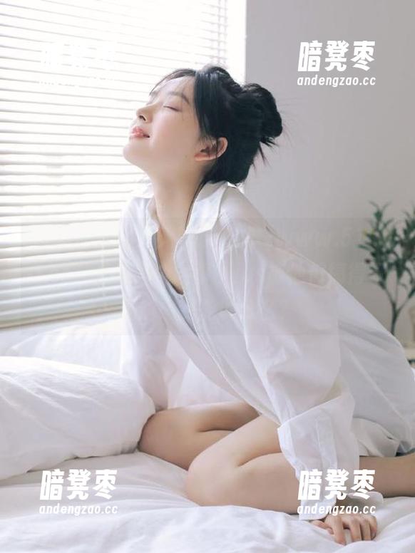 www.51 聊天记录变成“www.51cg0.co”里的每个同事,ios被他们搞得好尴尬…我能说什么?