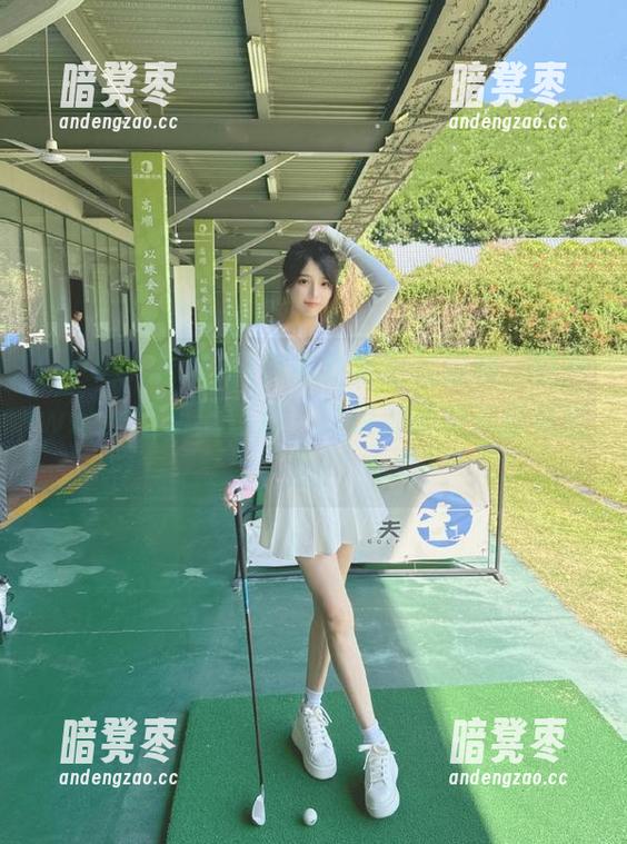 www.吃瓜 当你需要消遣的时候,打开www.吃瓜的链接,就像鸡腿掉进甜辣酱里!