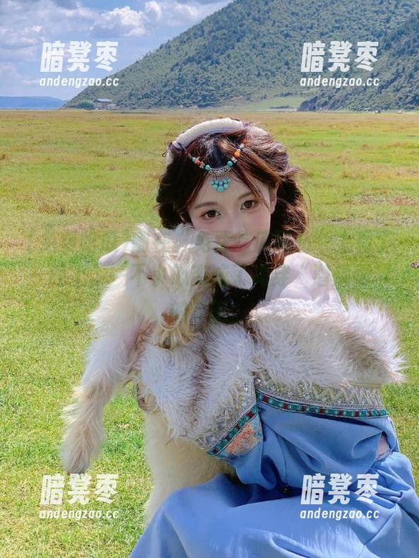 免费吃瓜 刚在“免费吃瓜网站”上看了一晚上,一不小心变成了揭穿“潜规则”的专班。