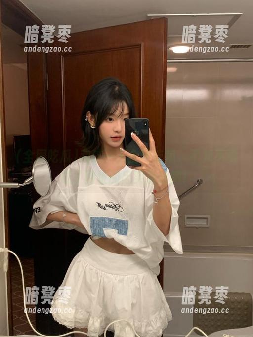 全网吃瓜 我这一天全网吃瓜,不知不觉成了网址的忠实粉丝呐!