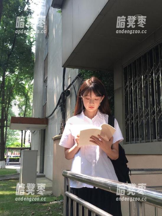 劲爆吃瓜 等了半天,“劲爆吃瓜”发布的料总算来了,心脏承受得住吗?