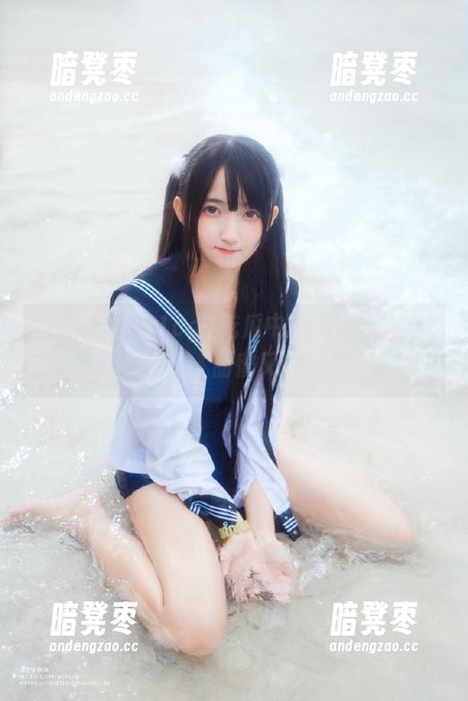 吃瓜中心 91cg1吃瓜中心最新抢鲜:八卦滋味,甜蜜又咸涩!