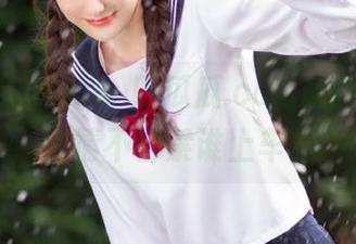www.吃瓜瓜.com最新线路，谁情不自禁谁上车？