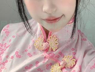 在“5.1吃瓜网”上，永不迷路的我把八卦当成兴趣，无奈内心总想静静。