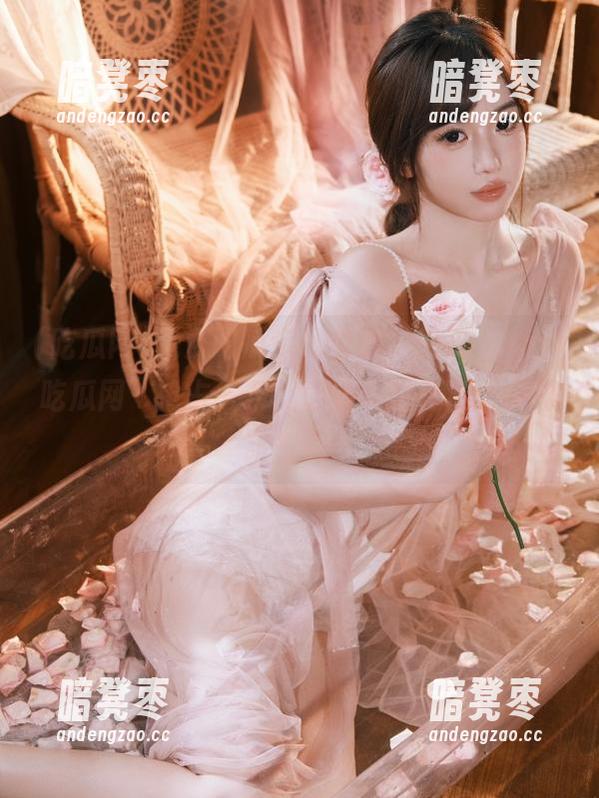 吃瓜网 免费吃瓜专属福利?快来“cgw吃瓜网”抢占头条,感受“桃花源”的躁动气息!