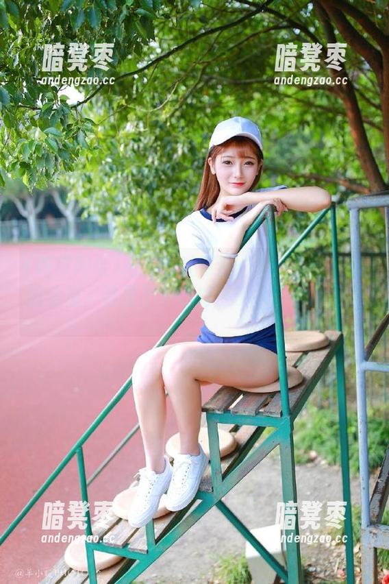 吃瓜网址导航：发布页的一波瓜信息，像是不小心掉进了八卦的漩涡里。