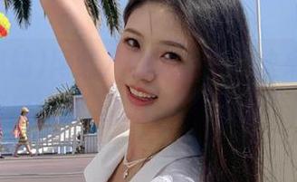 网红八卦太多了，快来一起通过吃瓜网站入口“洗耳恭听”吧！