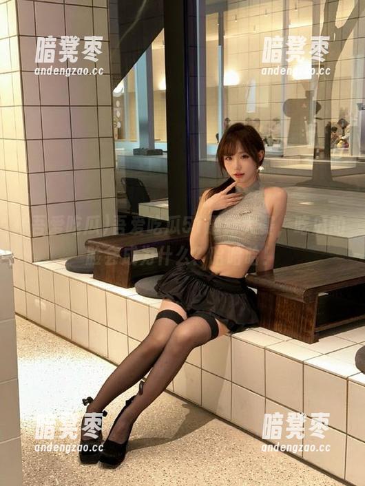 吾爱吃瓜51最新大赛，吃瓜的脸会成为什么？哈哈哈！