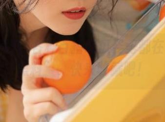 各种百搭吃瓜姿势都在“国产黑料”，快来收藏吧！
