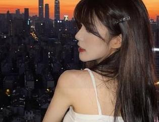 永久都被黑料91支配的感觉，简直爽翻了！