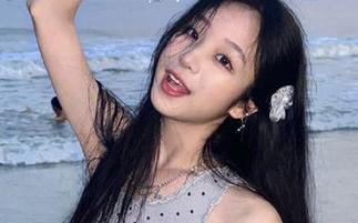 骚气四溢，黑料不打烊宛如“蘑菇时间胶囊”一般不断更新！