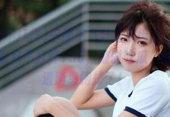 干脆把八卦挂在墙上，随时登录黑料不打烊155，随时吃瓜，别让小道消息跑掉了！