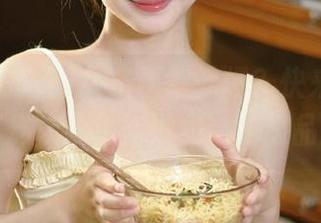头条不够劲爆？快来“黑料不打烊”分享你没见过的极品瓜！