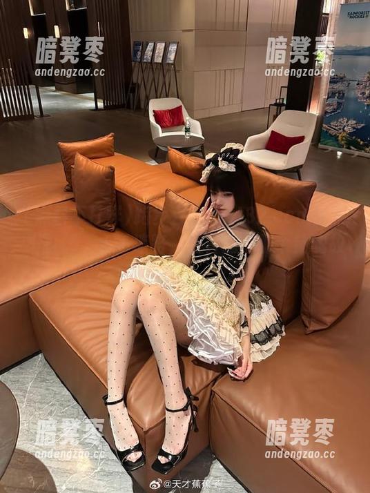 黑料不打烊 跑步去追zztt32.ccm黑料不打烊,永不迷路,想着追上那个销魂故事