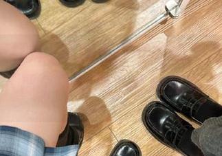 黑料不打烊的永久传送门，谁会按下那个按钮呢？我这就有些好奇了。