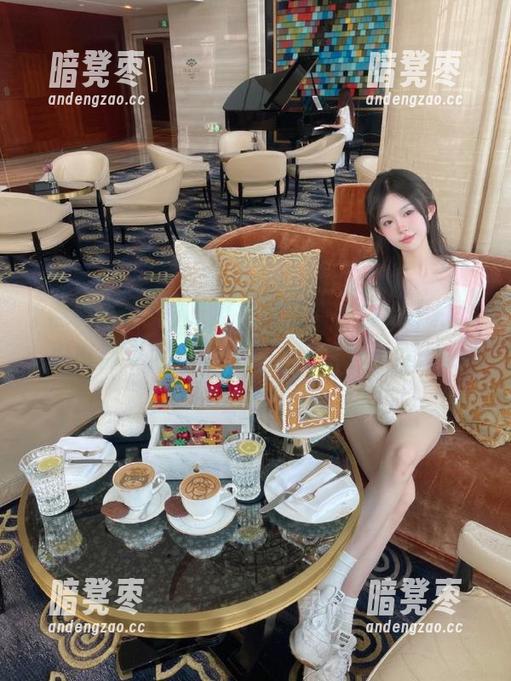黑料不打烊 吃瓜在线更新,黑料不打烊把瓜都架上来了,是时候搬小板凳了。
