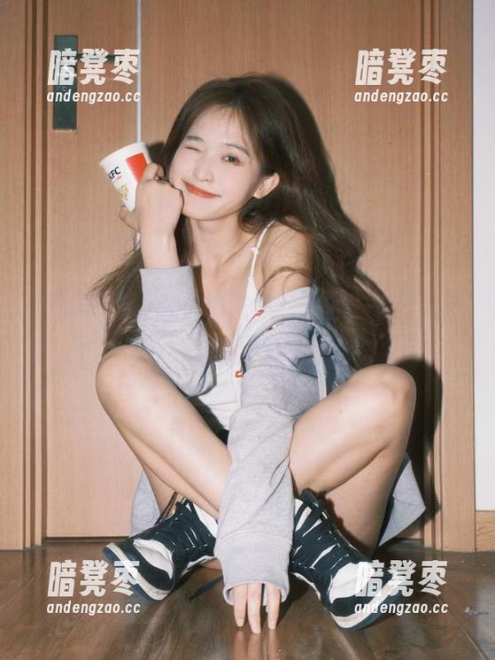 永久扔进黑料专区，快乐无限循环中