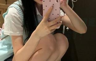 啊，黑料专区更新得速度真快，这瓜似乎吃不完了！