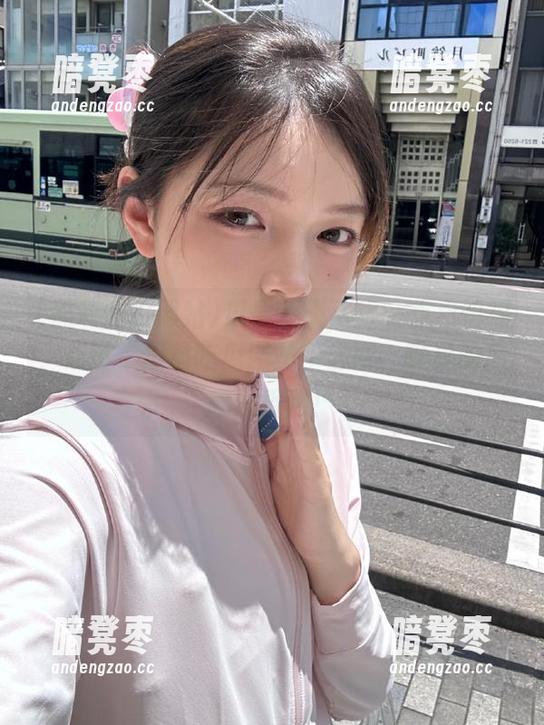黑料吃瓜网站 瓜果满天飞!一点点祝福,点进“黑料吃瓜网站”官网,嘴里的瓜愈发香甜!