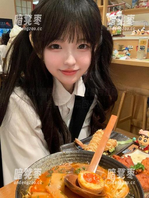 黑料社 黑料社官网,让你网红的黑历史全都打包带回家!