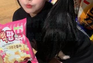 观看黑料社在线，不由自主地跟着节奏起哄，哈哈，这种感觉太妙了！