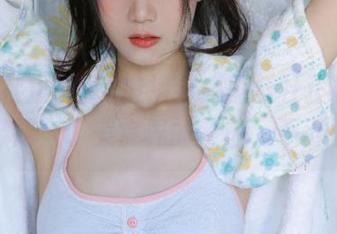 链接到“黑料社正能量”，仿佛闯入了美食界的禁区，不可自拔！