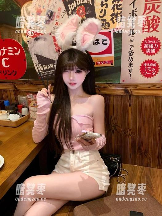 黑网料吸引眼球，收藏从此不再平淡无奇